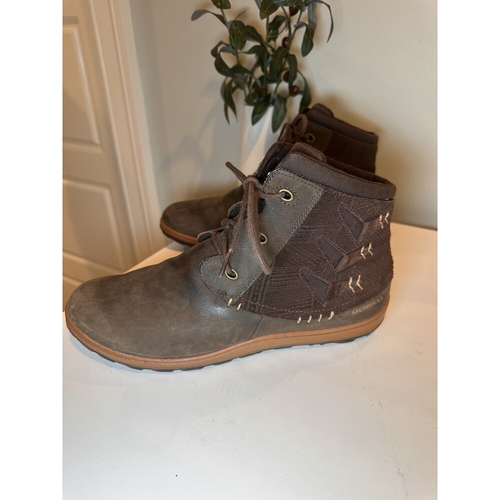 Merrell Women’s Ashland Vee Seal Brown Waterproof Leather Mid Hiking Boots 9.5
